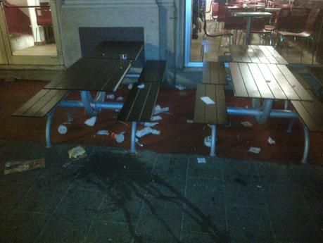 Piazzale Flaminio luogo di grande degrado. Fotocronaca notturna dell'ennesima occasione perduta Piazzale Flaminio luogo di grande degrado. Fotocronaca notturna dell'ennesima occasione perduta