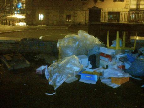 Piazzale Flaminio luogo di grande degrado. Fotocronaca notturna dell'ennesima occasione perduta Piazzale Flaminio luogo di grande degrado. Fotocronaca notturna dell'ennesima occasione perduta