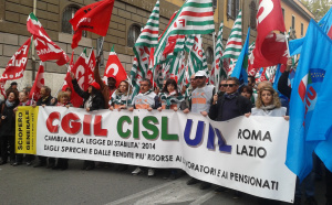 Una manifestazione a Roma di CGIL, CISL e UIL (rai.it)