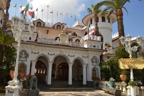 Docu-reality: tra fiaba e folklore napoletano i riti nuziali del 'Boss delle cerimonie' da stasera su Real Time canale 31 DTT Docu-reality: tra fiaba e folklore napoletano i riti nuziali del 'Boss delle cerimonie' da stasera su Real Time canale 31 DTT