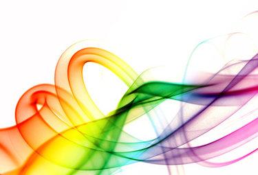 Un po’ come uccelli in uno stormo colored smoke series shot on white background