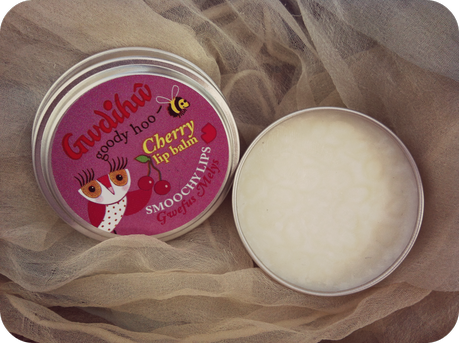 My lips on the moon My lips on the moon