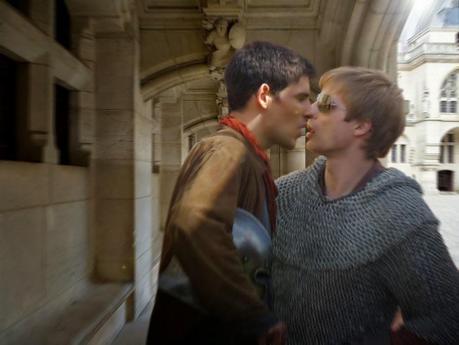 Merlin: Colin Morgan Bradley James e il bacio gay