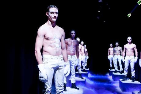 DIRK BIKKEMBERGS FROZEN PARTY MFW14 MILANO FASHION WEEK 2014