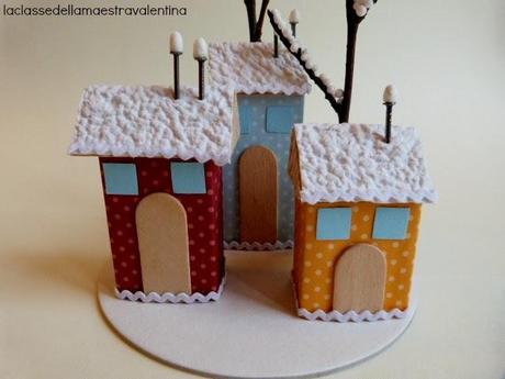 UN PICCOLO PAESINO INNEVATO UN PICCOLO PAESINO INNEVATO