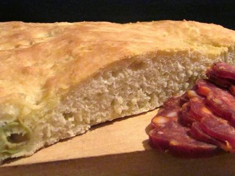 L' ARTISTA E IL SUO PAPA' - LA DEA E LA SUA MAMMA -  FOCACCIA CON LE OLIVE