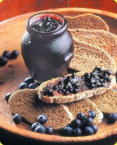 Confettura di mirtilli neri Confettura di mirtilli neri