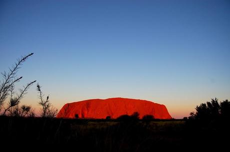 Per Favore, Non Scalare Uluru