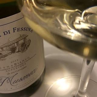 Il Musmeci 2012, Etna DOC Bianco Superiore di Fessina: “eleganza diffusa e sussurrata”. La prima recensione al cru di Carricante di Milo la firma Andrea Gori