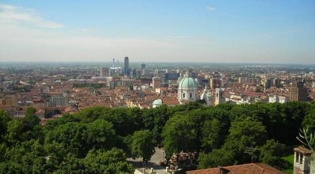 SPOT, il bando per sostenere i progetti teatrali nasce a Brescia spot per il sostegno all produzione off teatrali a Brescia