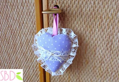 Cuori di Stoffa (no cucito) - Fabric hearts (no sew)