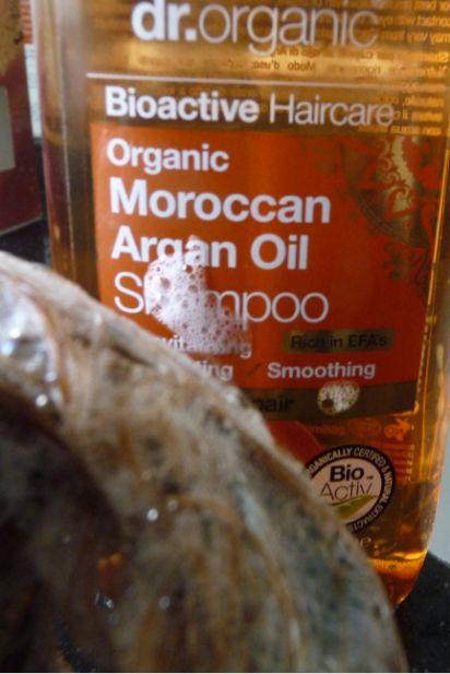 Dr Organic e le sinuose virtù dell'olio di Argan!