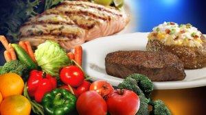 Infiammazioni intestinali con troppi cibi animali. Ma crolla il consumo di frutta e verdura... carne verdura