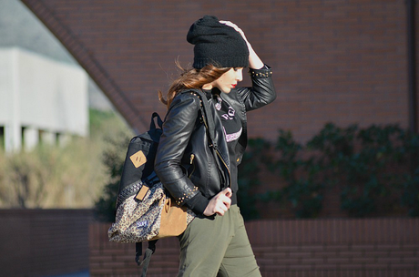 SPORTY LOOK: Supe Backpack SPORTY LOOK: Supe Backpack