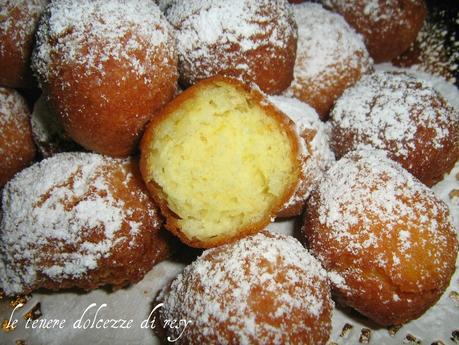 Castagnole soffici con ricotta ......facili e buonissime!!