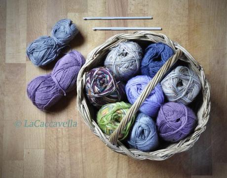 uncinetto, crochet, crochet hooks, wood hooks, lana, fiordilana, yarn, wool