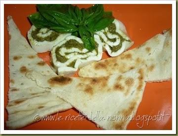 Rotolo di mozzarella con crema di broccoletti al naturale (8) Rotolo di mozzarella con crema di broccoletti al naturale (8)