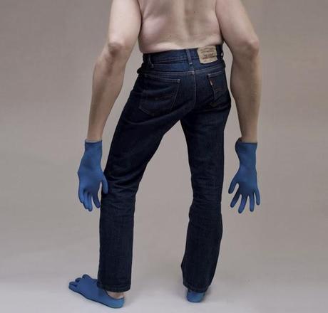 tra il glamour e il perturbante... tra il glamour e il perturbante...