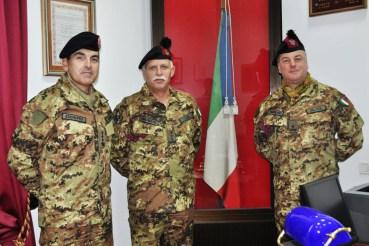 Bari/ Brigata Pinerolo. Il Comandante del 2° FOD vista il 10° Reggimento Trasporti