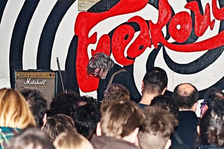 Glenn Branca a Bologna, di Francesco Pullè Glenn Branca a Bologna, di Francesco Pullè