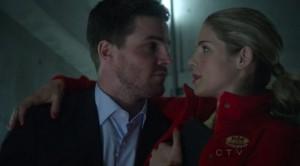 Oliver e Felicity in Arrow 