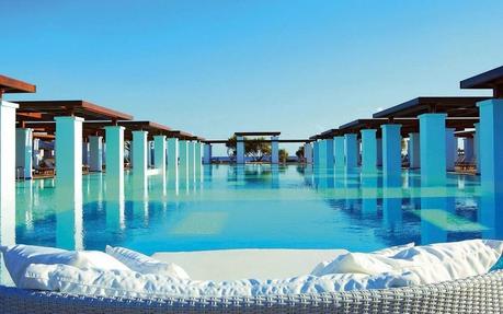 Le 24 fantastiche piscine dove dovete tuffarvi almeno una volta nella vita (4)