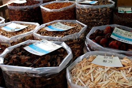 Daikon: curiosità sulla radice del benessere mercato Seul