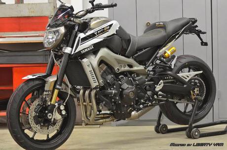 Yamaha MT-09 Ohlins by Liberty Yam