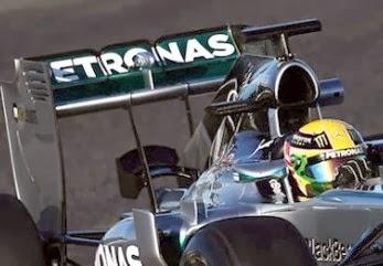 Test Bahrein: nella simulazione di gara la Mercedes è più efficace della Ferrari Test Bahrein: nella simulazione di gara la Mercedes è più efficace della Ferrari