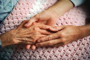 Assistenti familiari o badanti: quale formazione in cure palliative?