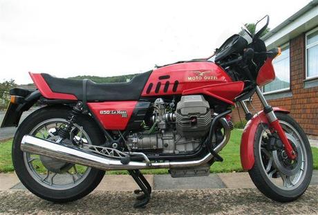Una moto che ha fatto storia : Moto Guzzi 850 Le Mans Una moto che ha fatto storia : Moto Guzzi 850 Le Mans