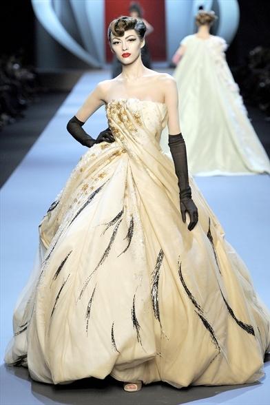 Dior Haute Couture s/s 2011.