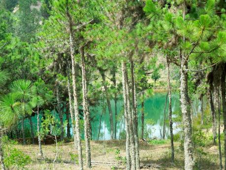 Raquirà e Zipaquirà: colore sopra, oscurità sotto