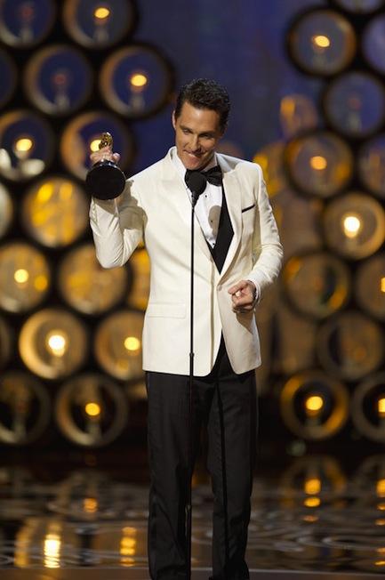 Matthew McConaughey con il suo Oscar