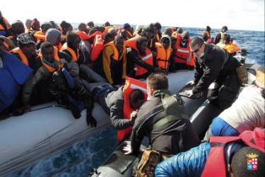 soccorso-migranti-marina-militare