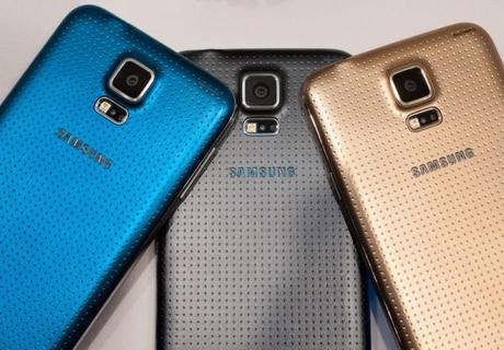 samsung galaxy s5 octa core home insert e1393779052173 600x418 Samsung Galaxy S5 Vs HTC One 2 M8: Caratteristiche A Confronto smartphone  samsung galaxy s5 htc one 2 htc m8 Galaxy S5 