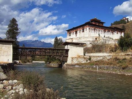 Alla scoperta della Terra del drago: il regno del Bhutan