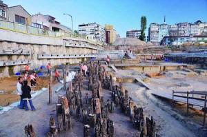 Istanbul: scoperto un nuovo relitto durante gli scavi della metropolitana nell’antico porto di Teodosio