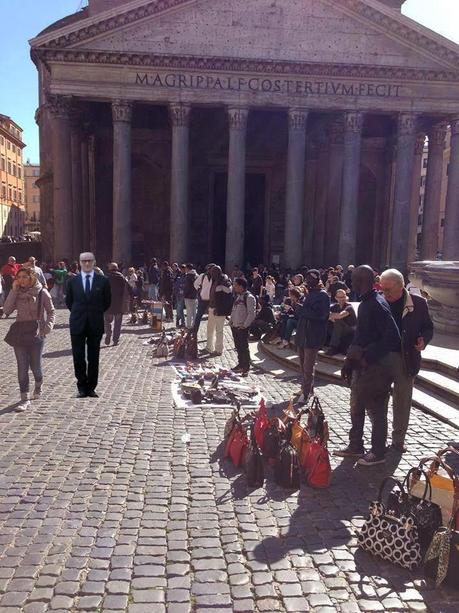 Esclusivo. Le vere foto dai veri backstage de La Grande Bellezza. Mandateci anche i vostri fotomontaggi, li pubblicheremo qui