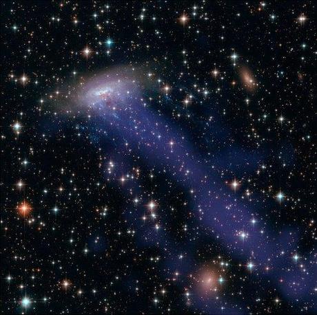 galassia  Eso 137-001 chandra-hubble