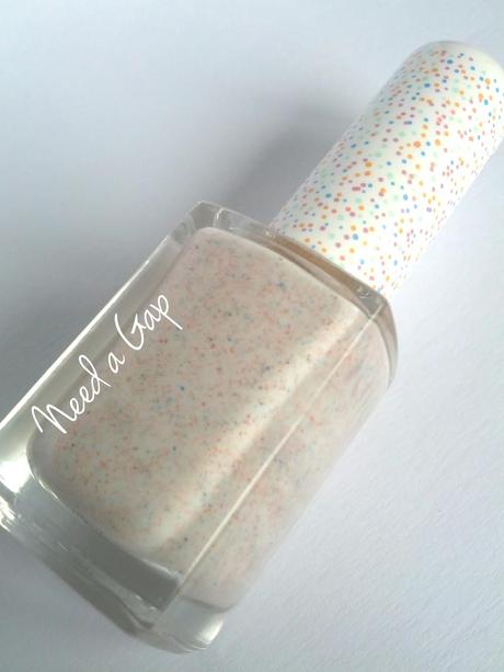 Kiko Cupcake Nail Laquer #647 Gelsomino  ||  Swatches+Review
