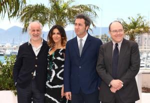 Sorrentino con Tony Servillo Sabrina Ferilli e Carlo Verdone al festival di Cannesevensi.it  300x206 Tanta amarezza nella Grande Bellezza