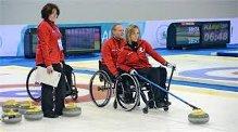 Wheelchair curling: Sochi paralimpiadi 2014 curl1