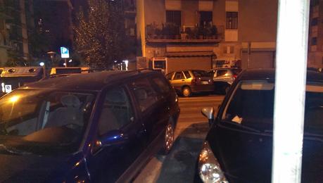 Ho fatto una passeggiata nel mio quartiere, Don Bosco, per 500 miseri metri. E questo sono riuscita a fotografare. Chi ha deciso che non posso uscire di casa? Chi ha deciso che devo essere umiliata se voglio camminare? Ho fatto una passeggiata nel mio quartiere, Don Bosco, per 500 miseri metri. E questo sono riuscita a fotografare. Chi ha deciso che non posso uscire di casa? Chi ha deciso che devo essere umiliata se voglio camminare?