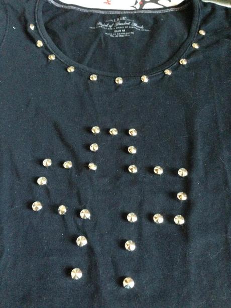 studded-tshirt-handmade