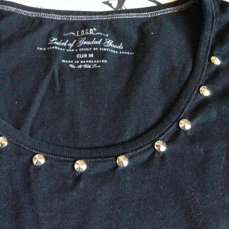 studded-tshirt-handmade