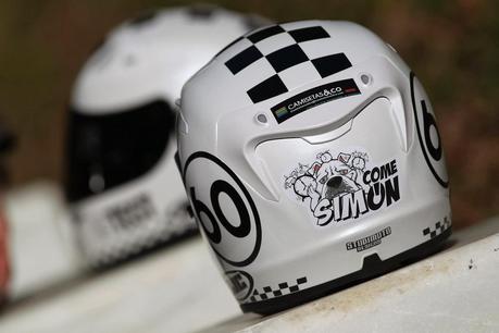 HJC R-PHA10 Plus J.Simón Winter Test 2014 by Studimoto HJC R-PHA10 Plus J.Simón Winter Test 2014 by Studimoto