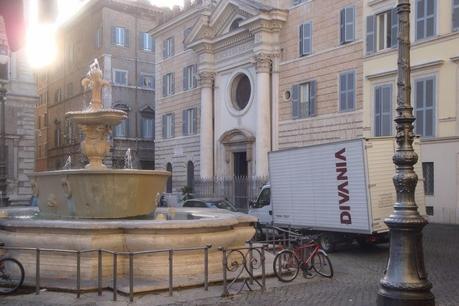 UN GARAGE DAVANTI A PALAZZO FARNESE, CON IL NULLA OSTA DEI PIZZARDONI! L'ALLUCINANTE SCENETTA - DEGNA DI UN FILM DI TOTO' - A CUI ABBIAMO ASSISTITO...