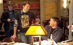 “Supernatural 9”: Misha Collins debutta alla regia e anticipa le prove di Crowley per Dean, la lotta in cielo e altro ancora