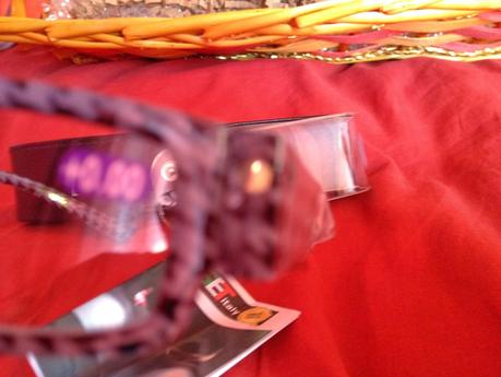 EASYLIGHT OCCHIALI DA LETTURA CON LUCE LED EASYLIGHT OCCHIALI DA LETTURA CON LUCE LED